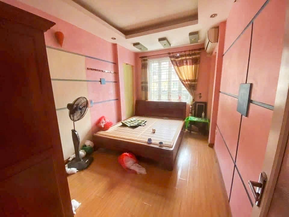 Cho thuê nhà 6 tầng 25m2 Xuân Thủy, Cầu Giấy - Ngõ ô tô, 13tr/tháng