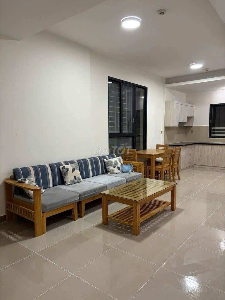 Cho thuê căn hộ Đức Khải 2PN 90m2, full nội thất, sẵn sàng dọn vào ở ngay