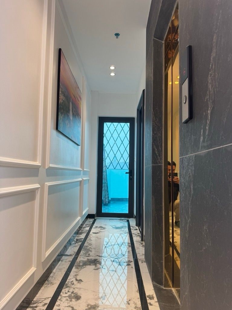 Bán gấp tòa CHDV Tây Sơn, 95m2, 7 tầng thang máy, 16 phòng, 95tr/tháng