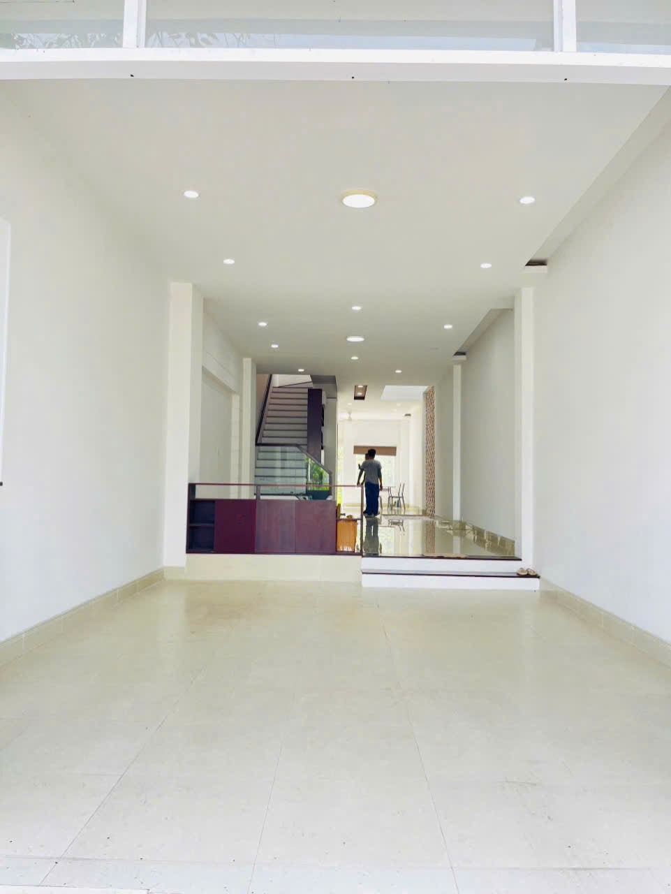 Cho thuê nhà 1 trệt 1 lầu KDC Diệu Hiền, Cần Thơ, full nội thất, giá 12tr/tháng